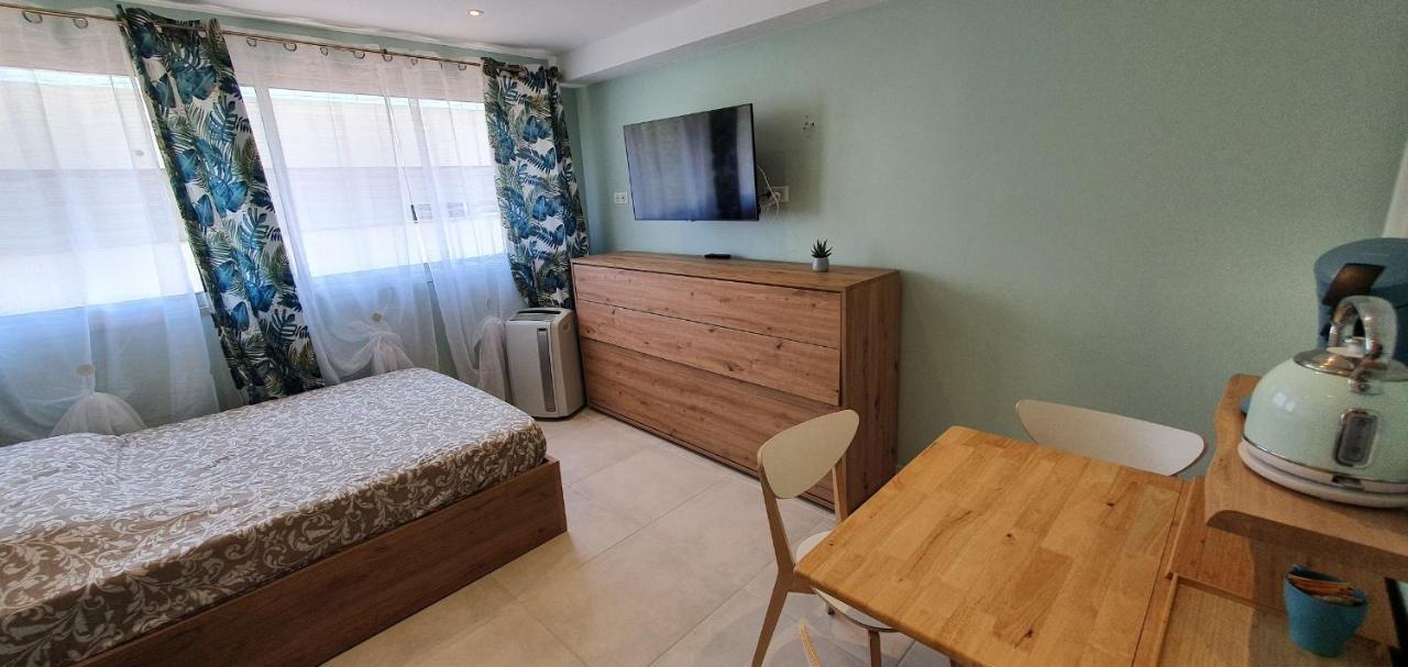 Studio Confort, Plages Proche, Wifi, 2 Lits - Fame Marina Baie Des Anges วิลล์เนิฟ-ลูเบ ภายนอก รูปภาพ